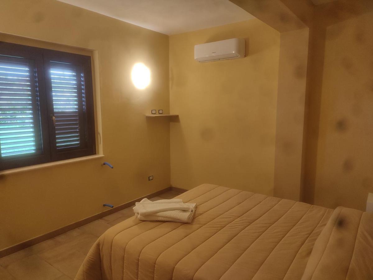 Appartament Noemi Apartment Ricadi Exterior foto